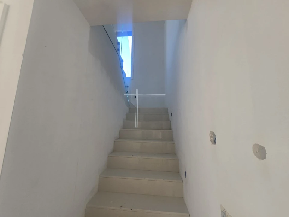 Moradia T4 para Venda em Charneca de Caparica e Sobreda Foto 11