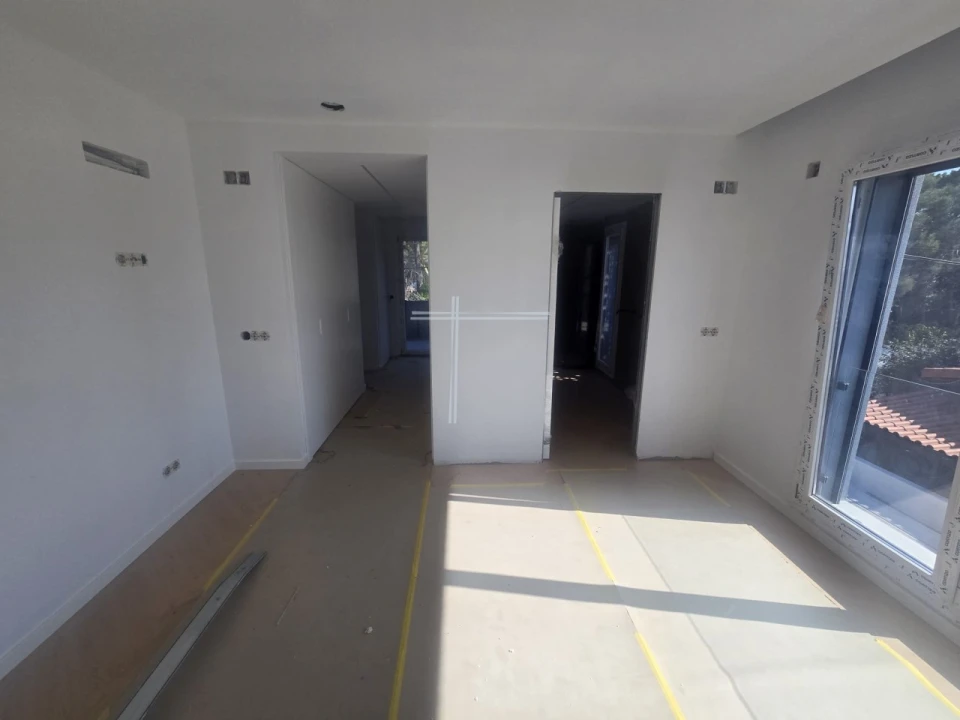 Moradia T4 para Venda em Charneca de Caparica e Sobreda Foto 16
