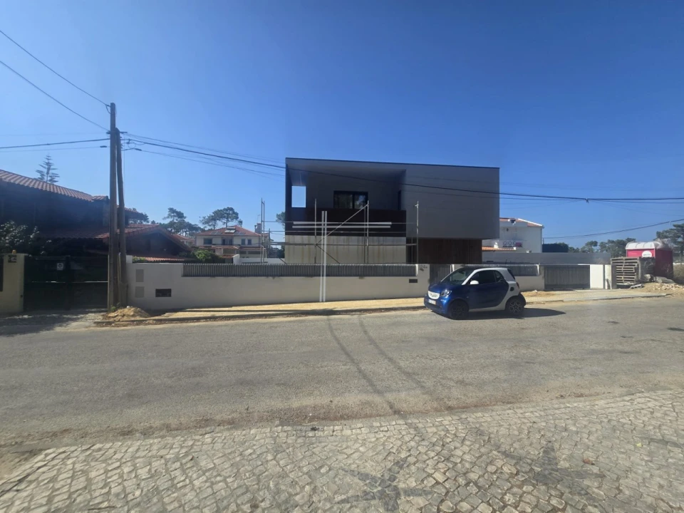Moradia T4 para Venda em Charneca de Caparica e Sobreda Foto 27