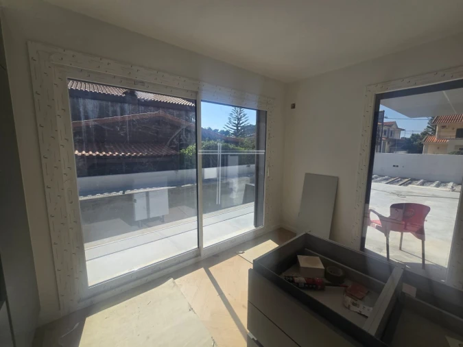 Moradia T4 para Venda em Charneca de Caparica e Sobreda Foto 14
