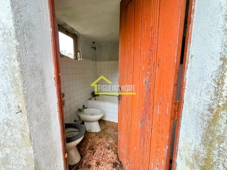 Moradia T2 para Venda em Alhadas Foto 4