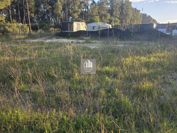 Terreno para Venda em Fernao Ferro Foto 1