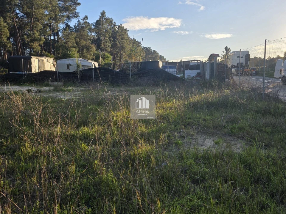 Terreno para Venda em Fernao Ferro Foto 5