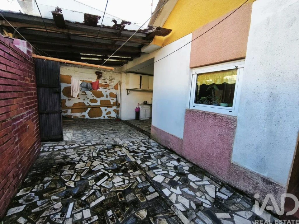 Moradia T3 para Venda em Areosa Foto 2