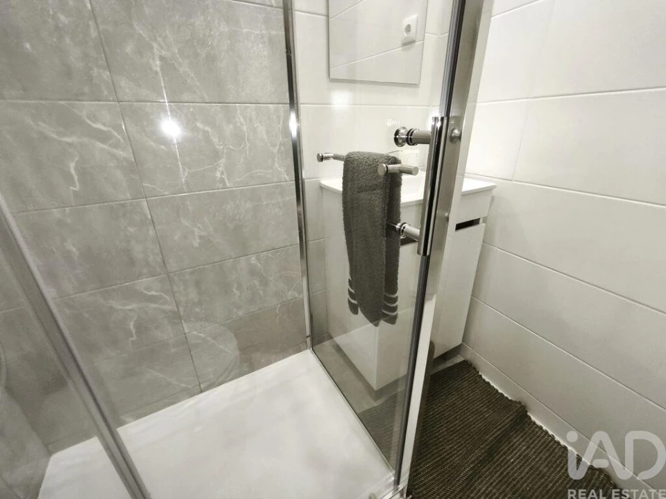 Moradia T3 para Venda em Areosa Foto 7