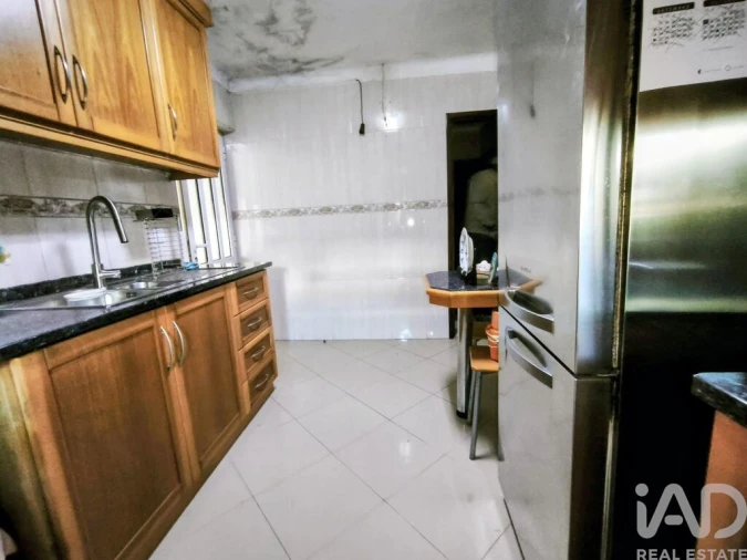 Moradia T3 para Venda em Areosa Foto 16