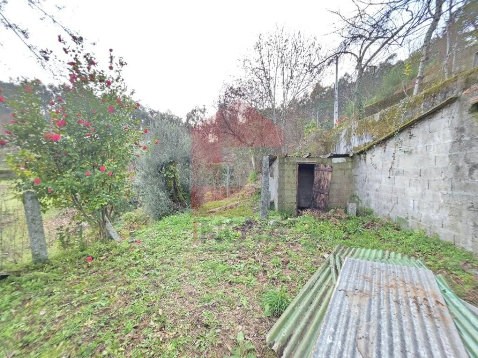 Moradia T2 para Venda em Vila Verde e Barbudo Foto 16