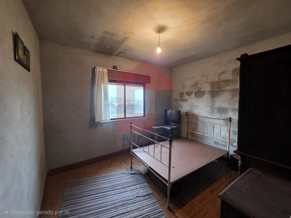 Moradia T2 para Venda em Vila Verde e Barbudo Foto 10