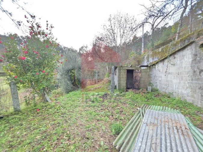 Moradia T2 para Venda em Vila Verde e Barbudo Foto 16