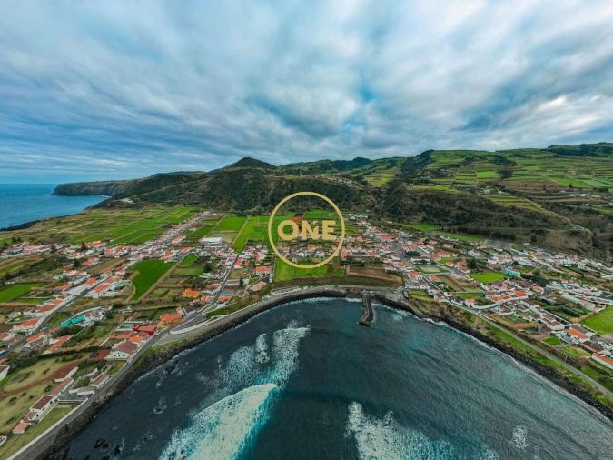 Terreno para Venda em Mosteiros Foto 1