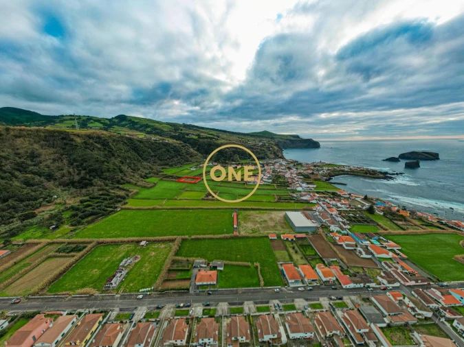 Terreno para Venda em Mosteiros Foto 2