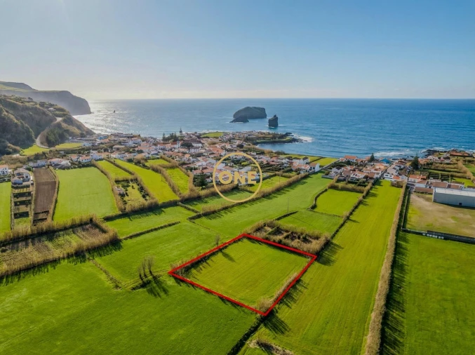 Terreno para Venda em Mosteiros