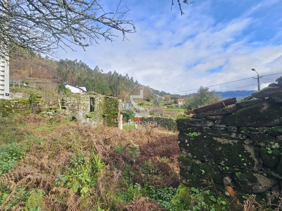 Quinta T2 para Venda em Alvora e Loureda Foto 2