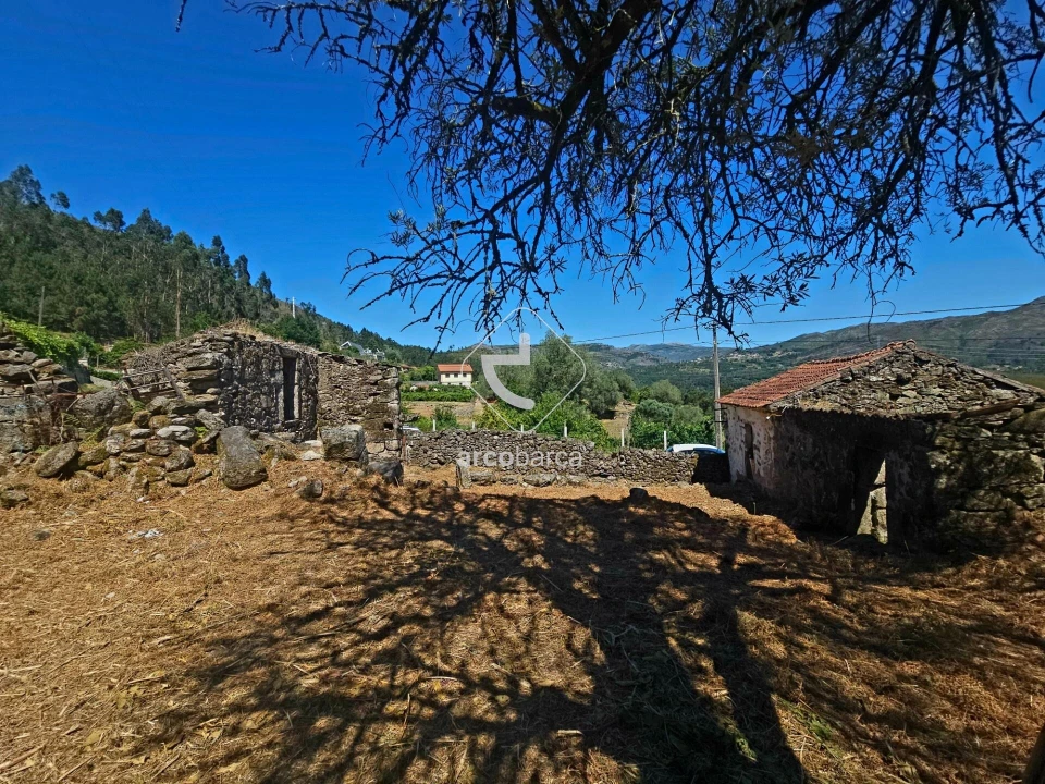 Quinta T2 para Venda em Alvora e Loureda Foto 19