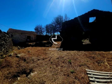 Quinta T2 para Venda em Alvora e Loureda