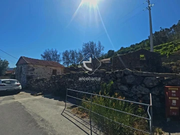 Quinta T2 para Venda em Alvora e Loureda