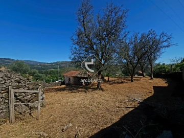 Quinta T2 para Venda em Alvora e Loureda