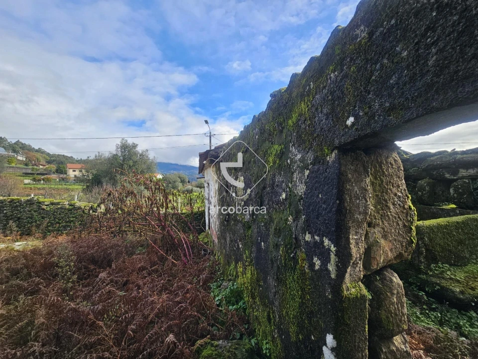 Quinta T2 para Venda em Alvora e Loureda Foto 19