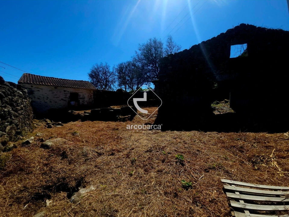 Quinta T2 para Venda em Alvora e Loureda Foto 29