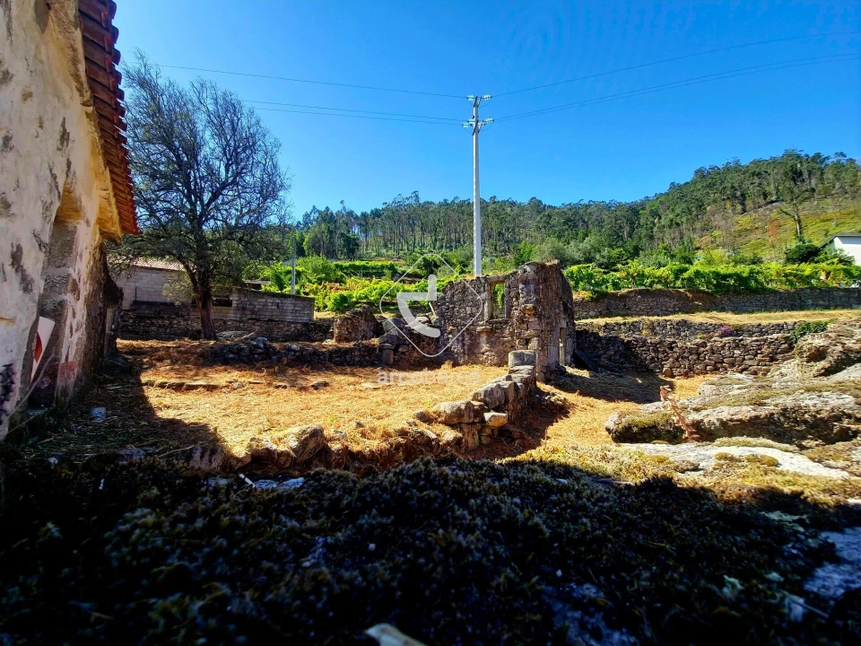 Quinta T2 para Venda em Alvora e Loureda Foto 11