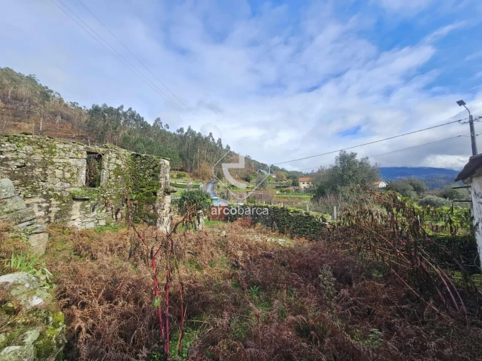Quinta T2 para Venda em Alvora e Loureda Foto 29