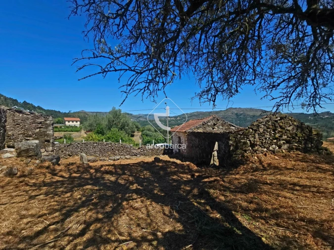 Quinta T2 para Venda em Alvora e Loureda Foto 21