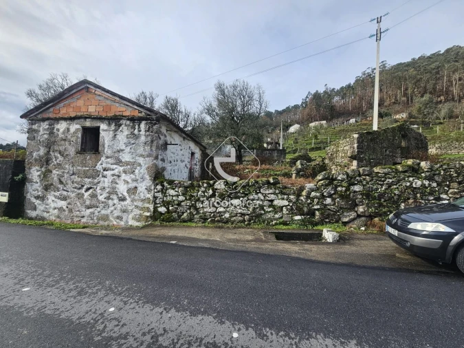 Quinta T2 para Venda em Alvora e Loureda Foto 9