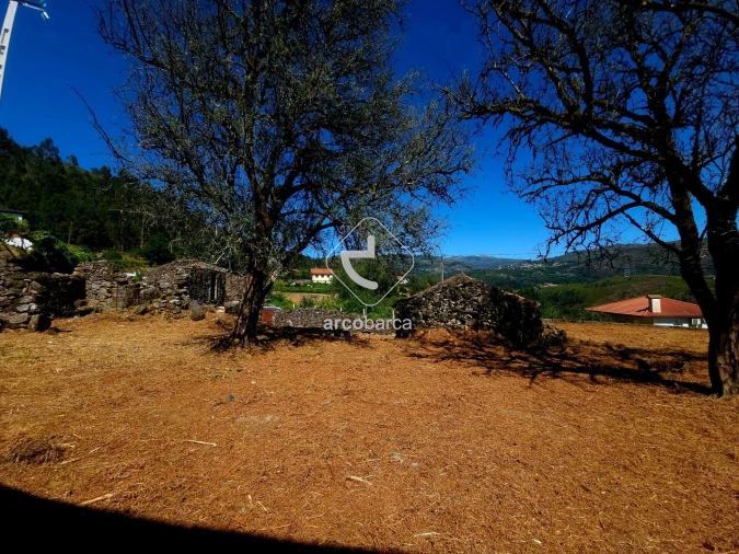 Quinta T2 para Venda em Alvora e Loureda Foto 28
