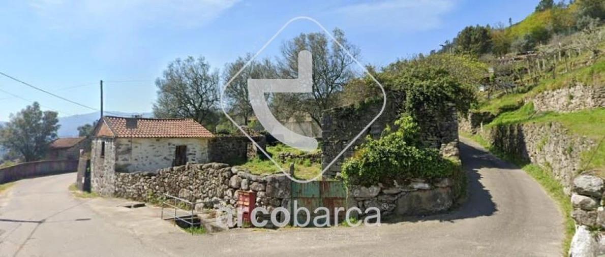 Quinta T2 para Venda em Alvora e Loureda