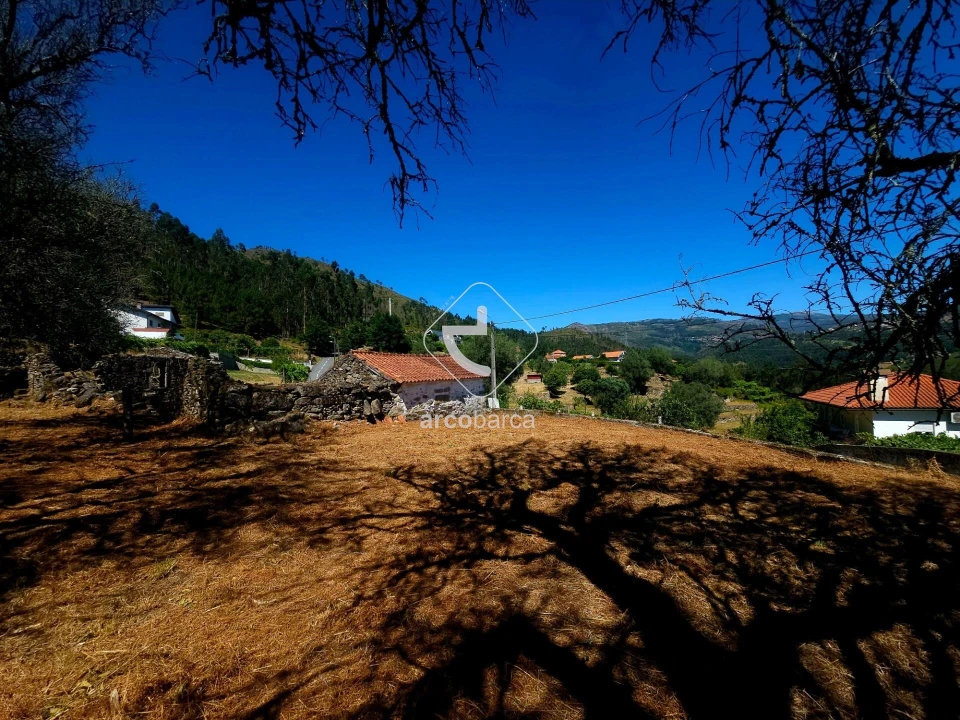 Quinta T2 para Venda em Alvora e Loureda Foto 24