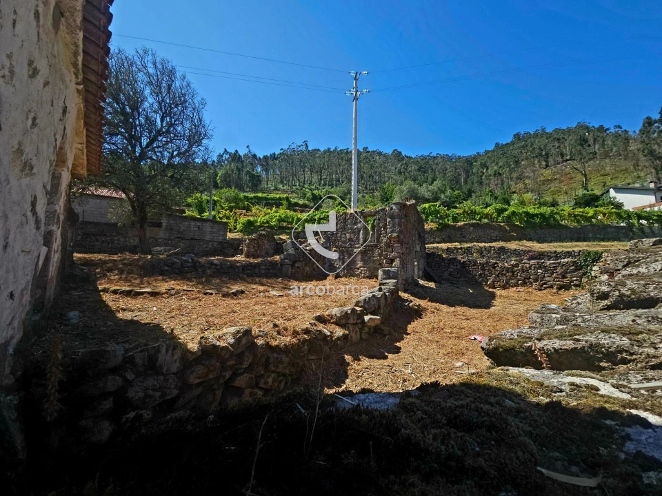 Quinta T2 para Venda em Alvora e Loureda Foto 13
