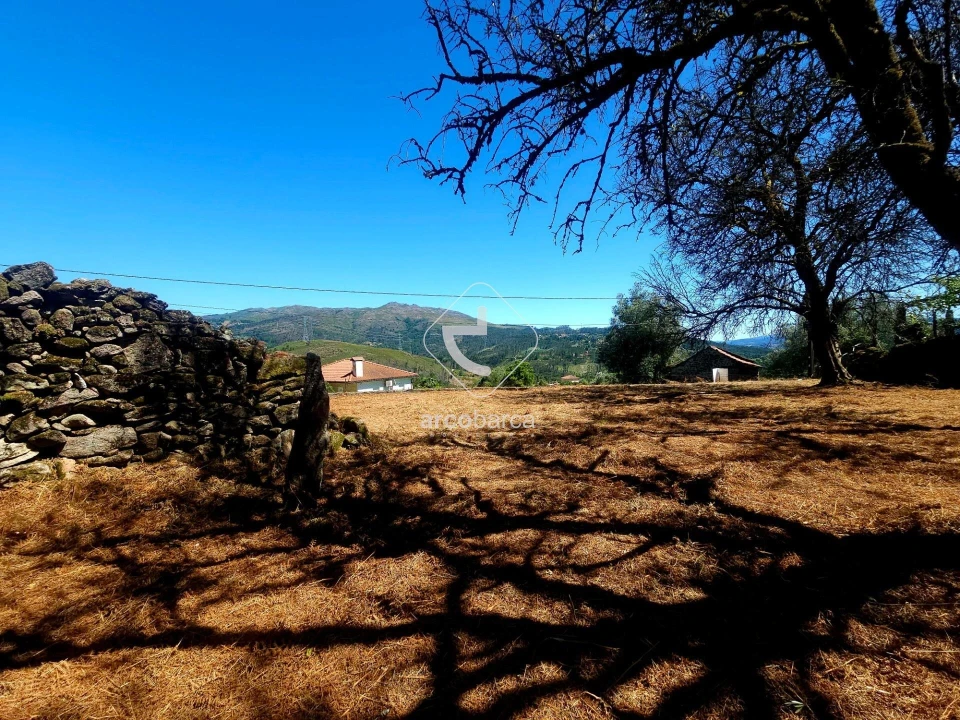 Quinta T2 para Venda em Alvora e Loureda Foto 44