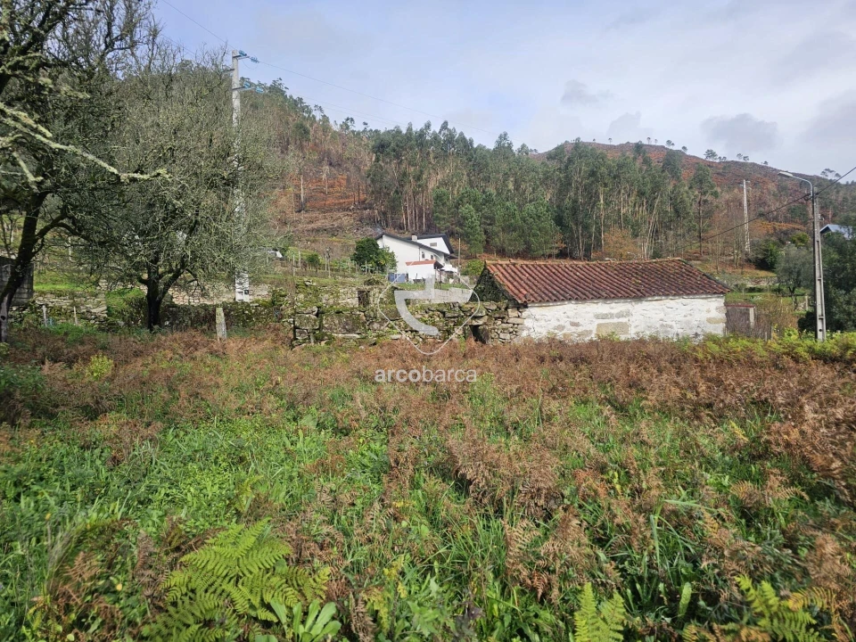 Quinta T2 para Venda em Alvora e Loureda Foto 28