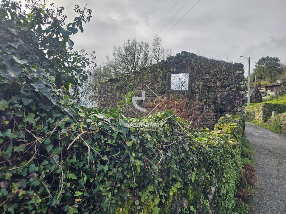 Quinta T2 para Venda em Alvora e Loureda Foto 15