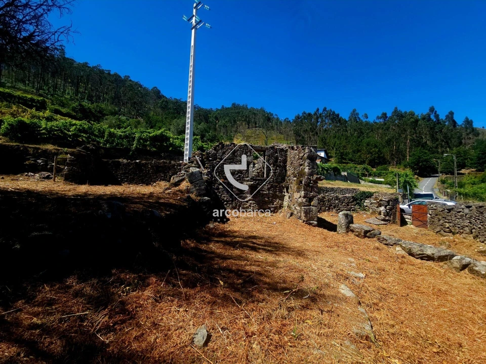 Quinta T2 para Venda em Alvora e Loureda Foto 35