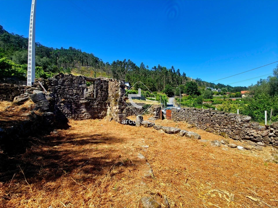Quinta T2 para Venda em Alvora e Loureda Foto 8
