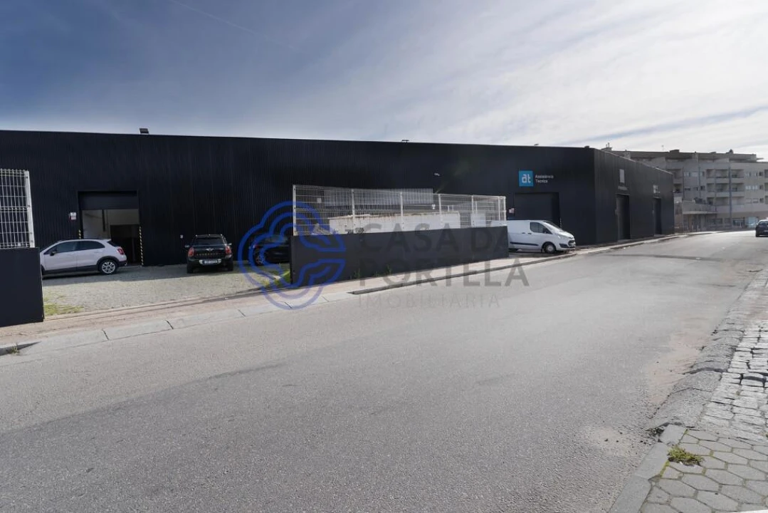 Armazém para Venda em Matosinhos e Leça da Palmeira Foto 32