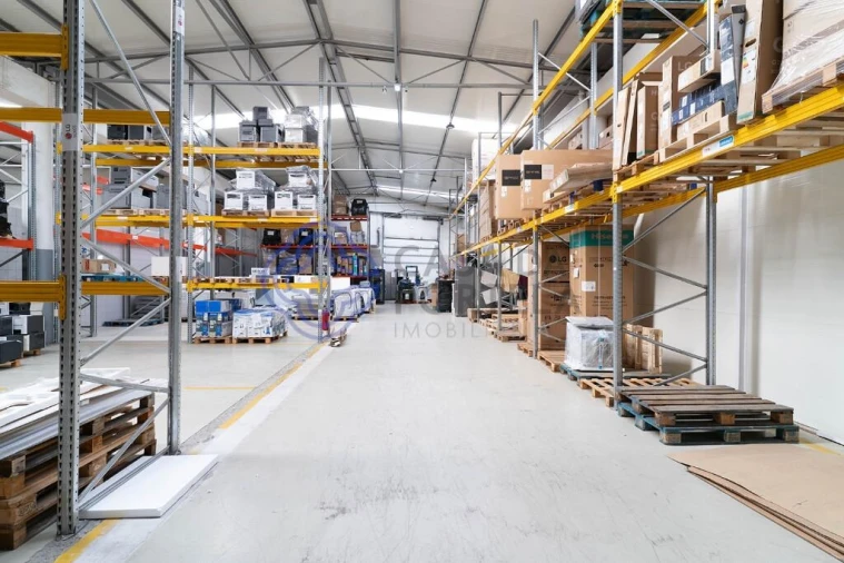 Armazém para Venda em Matosinhos e Leça da Palmeira Foto 27
