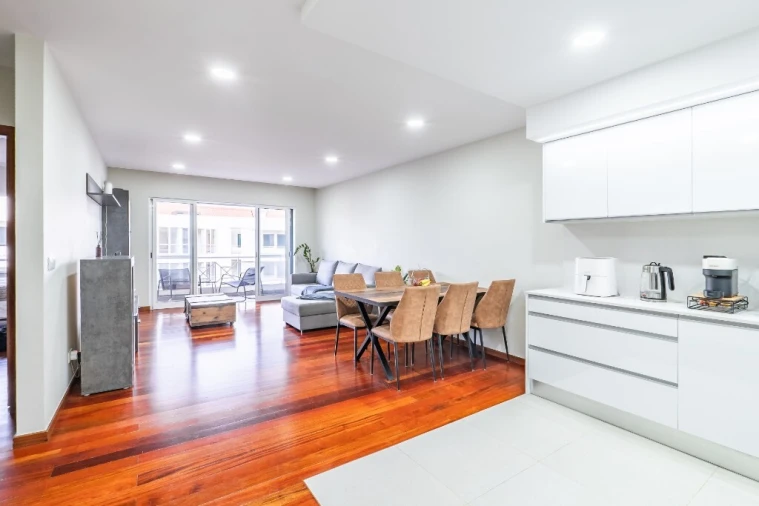 Apartamento T2 para Venda em Funchal (São Pedro) Foto 2