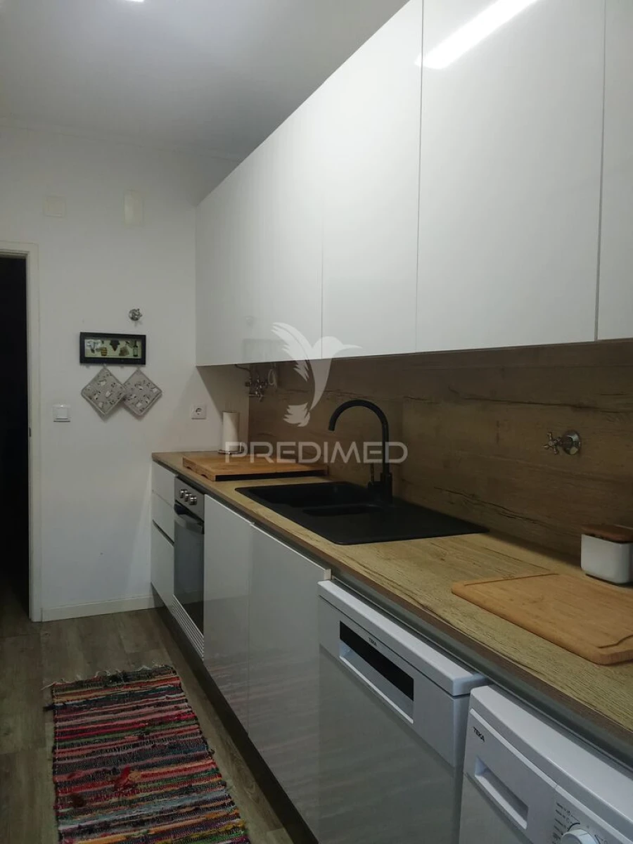 Apartamento T2 para Venda em Amora Foto 5
