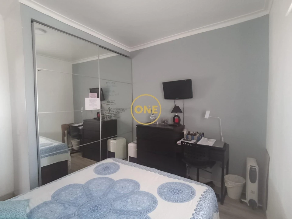 Apartamento T2 para Venda em Benavente Foto 4