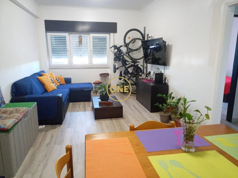 Apartamento T2 para Venda em Benavente Foto 1