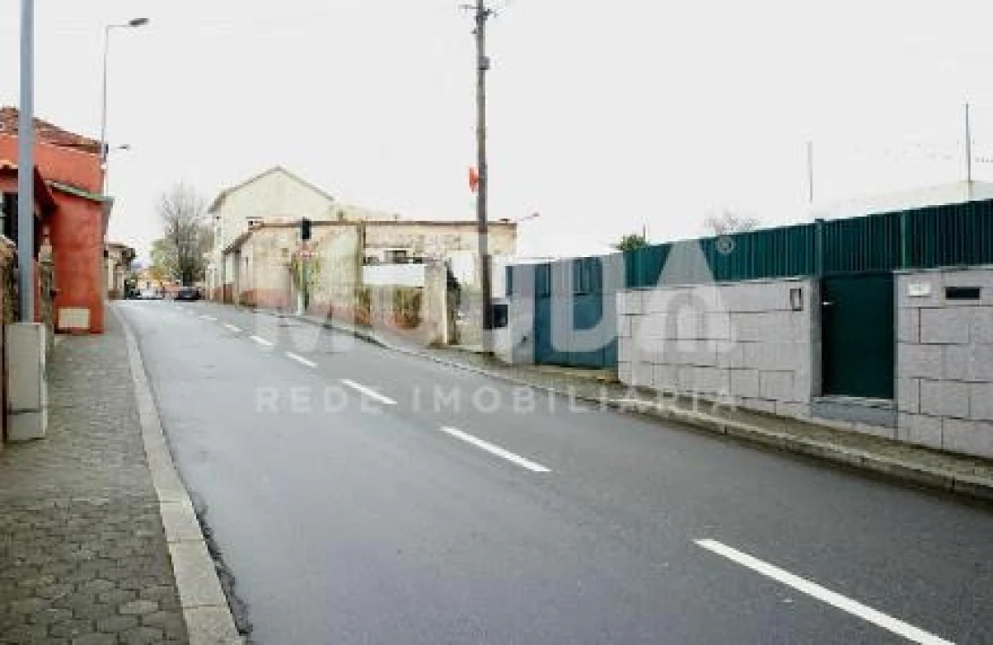 Terreno para Venda em Serzedo e Perosinho Foto 10