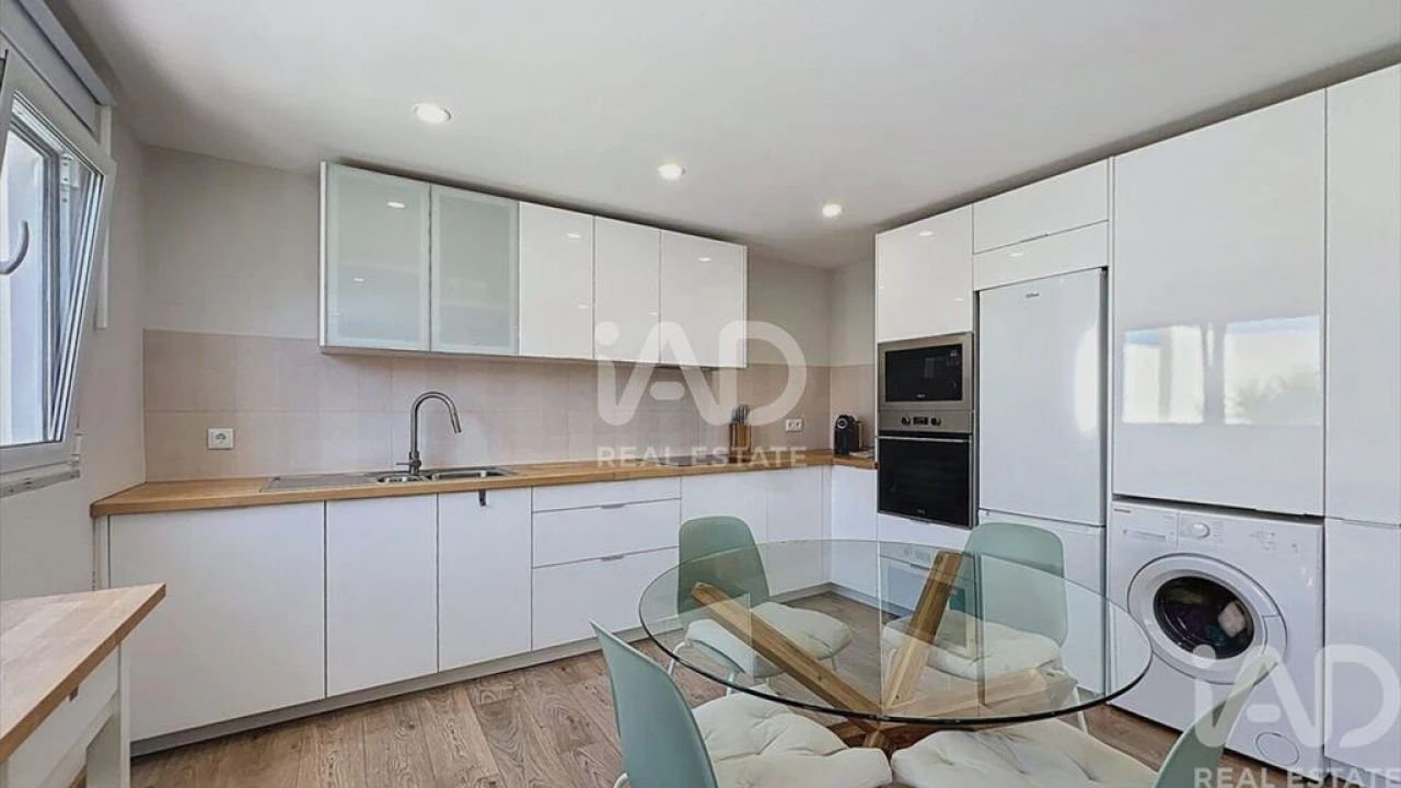 Moradia T2 para Venda em Quelfes Foto 6