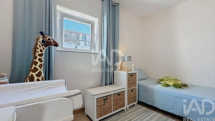 Moradia T2 para Venda em Quelfes Foto 15