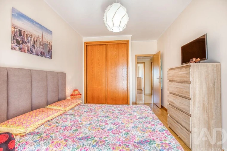 Apartamento T3 para Venda em Corroios Foto 3