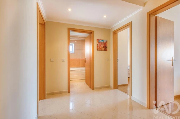 Apartamento T3 para Venda em Corroios Foto 15