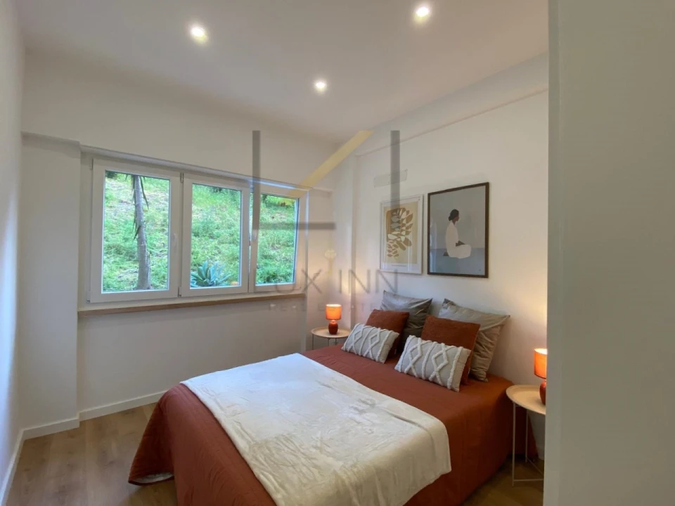 Apartamento T2 para Venda em Benfica Foto 7