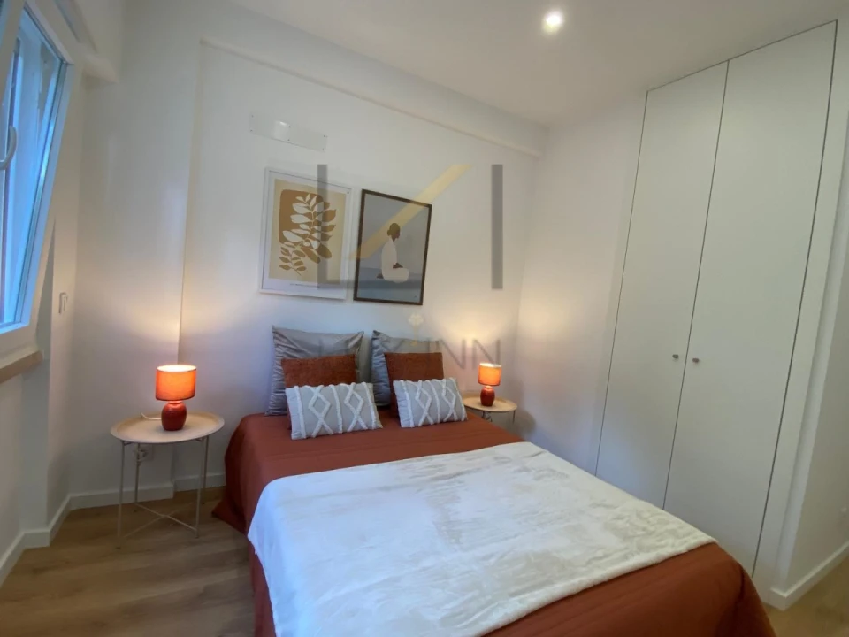 Apartamento T2 para Venda em Benfica Foto 8