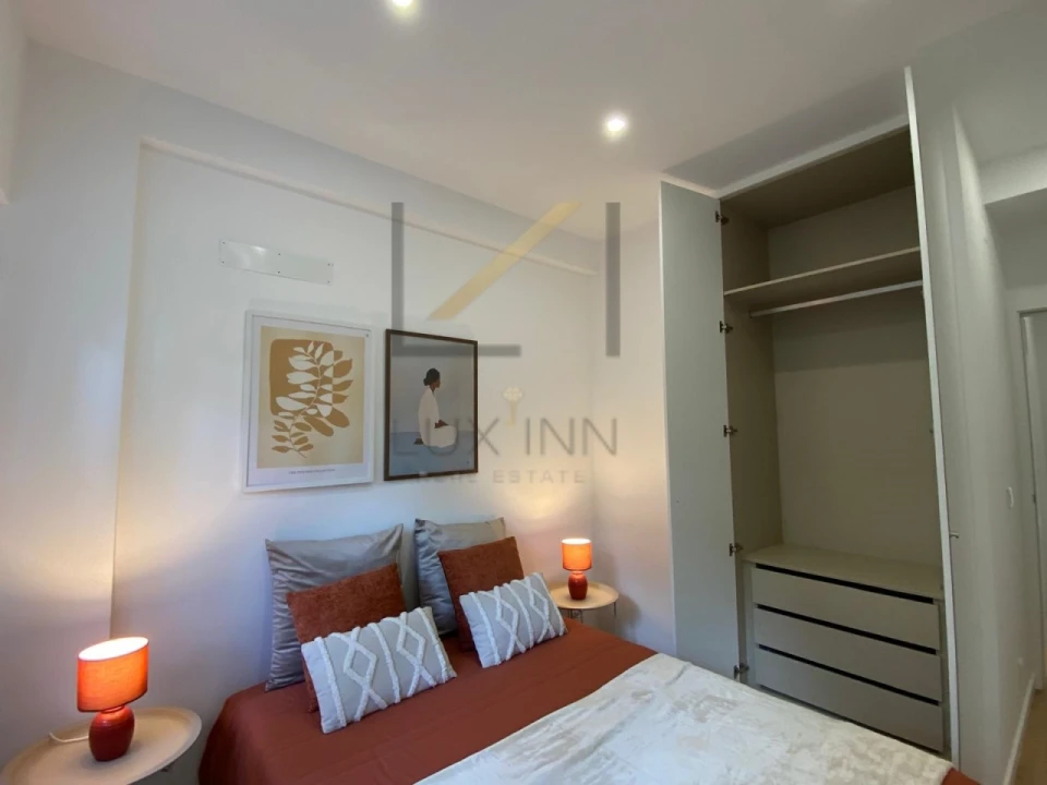 Apartamento T2 para Venda em Benfica Foto 9